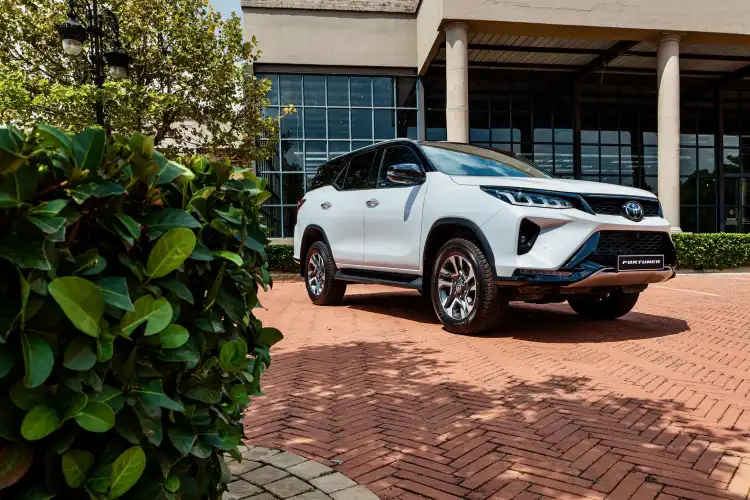 تويوتا فورتونر