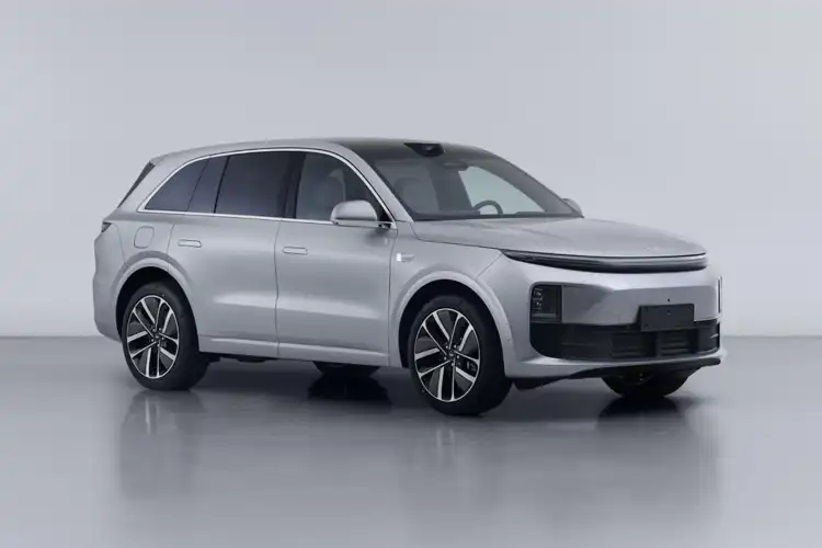 Best 7-seater Family Cars in UAE for 2025