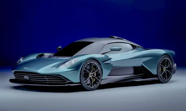 في نهاية المطاف دليل أفضل 10 سيارات غريبة في عام 2025 في دول مجلس التعاون الخليجي