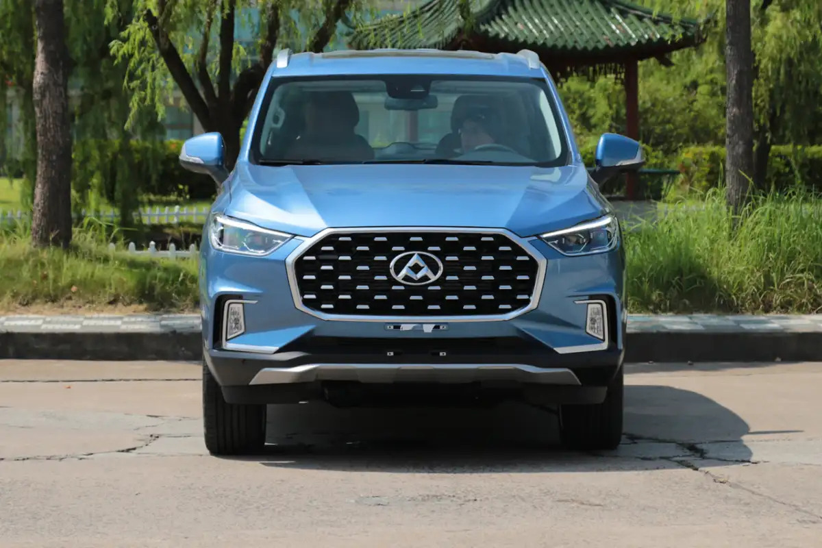 【上汽大通MAXUS D90图片】上汽大通MAXUS D90高清实拍图 – 手机新浪汽车