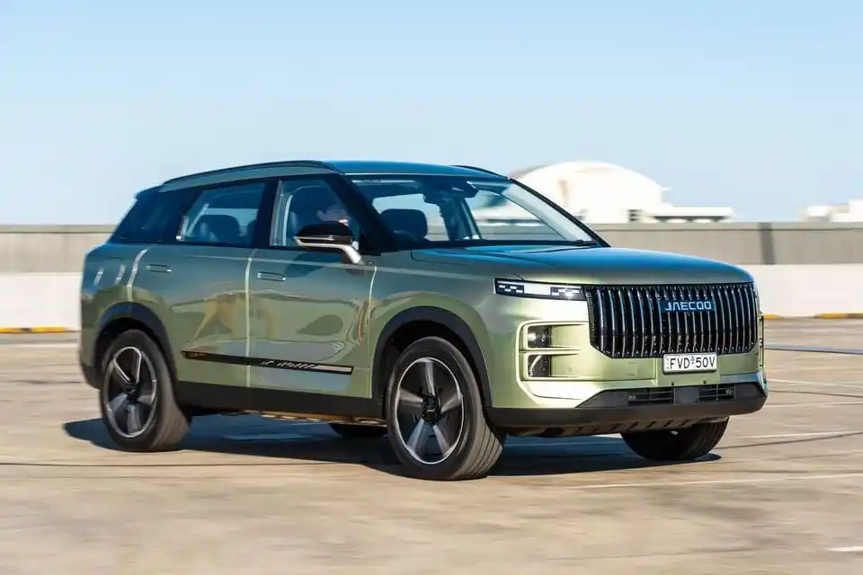 2026 Jaecoo J7 review | CarExpert