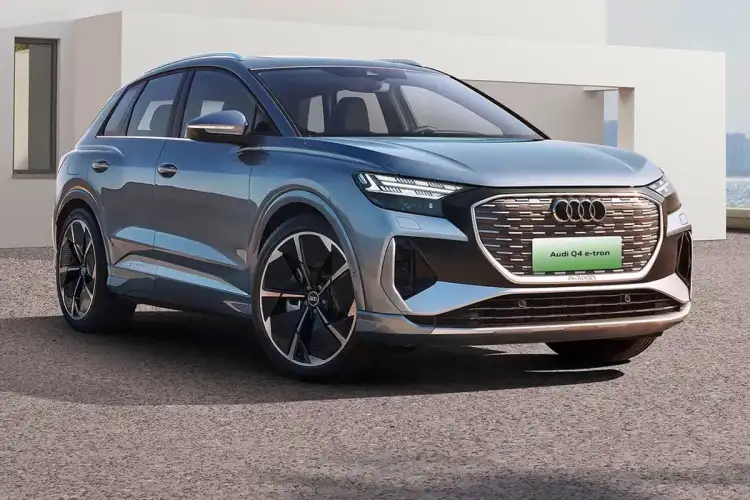 Audi Opens Reservations for the Q6 E-tron Electric Car