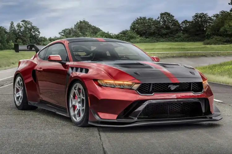 Ford Launches Mustang GTD with 5.2L Mechanically Supercharged V8 Engine