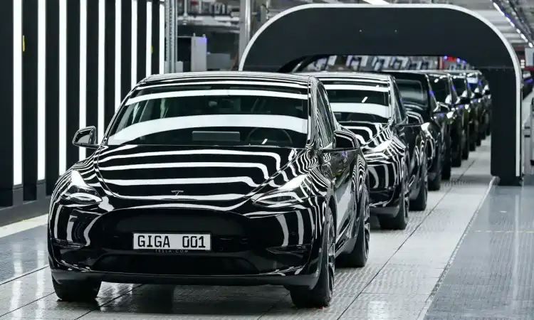 Tesla's German factory sick leave rate soars to 17 per cent 