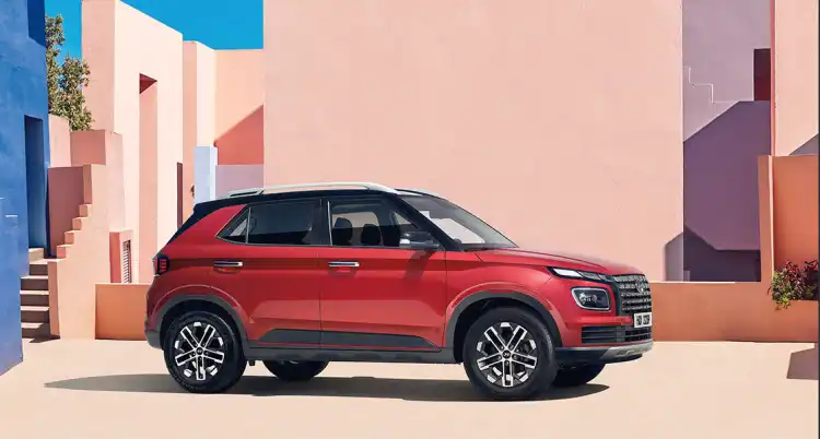 Hyundai VENUE unveiled at 2024 Jeddah International Motor Show