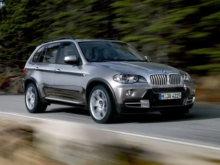 Reasons and Solutions for BMW X5 Steering Wheel Vibration During Braking