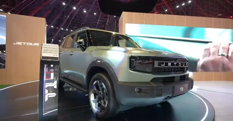 نظرة خاطفة على سيارة 2025 جيتور T1: معرض جدة للسيارات