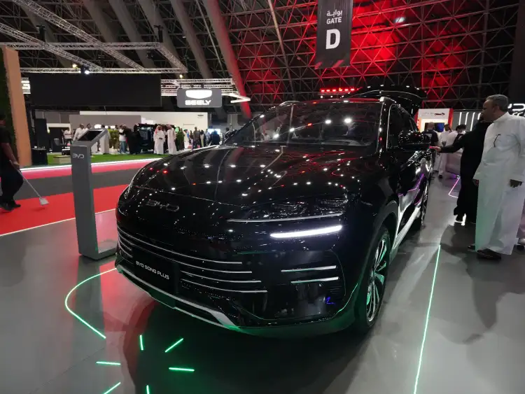 بي واي دي سونغ بلس 2025 في معرض جدة الدولي للسيارات 2024