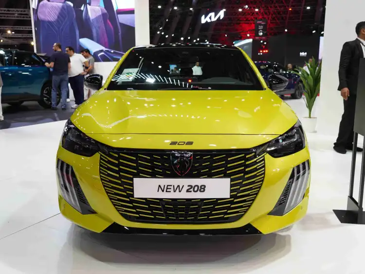 لمحة سريعة عن 2025 بيجو 208: معرض جدة للسيارات 2024