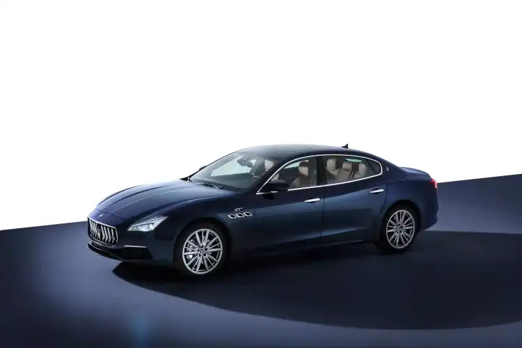 Maserati Delivers the Final Quattroporte