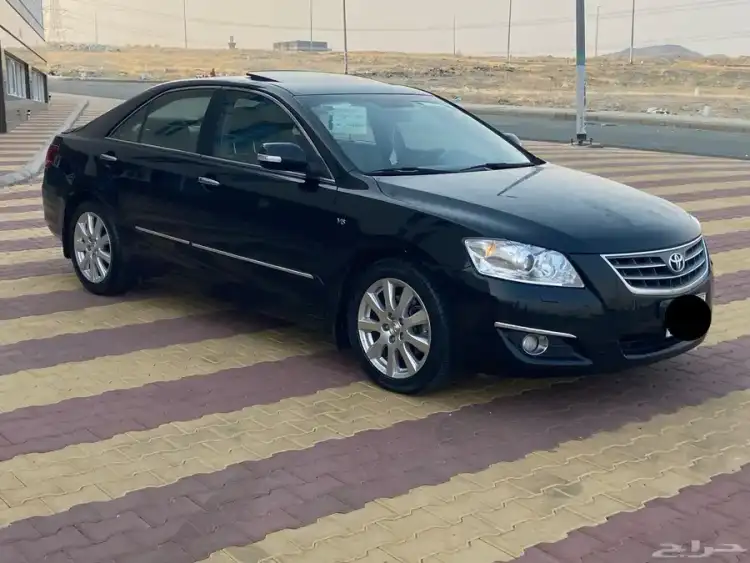 Discover the Toyota Aurion Grande: Performance and Specifications