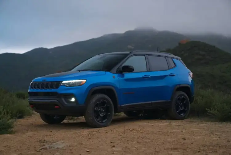 2025 Jeep Compass Price Cut $2,500, Starts at $27,495