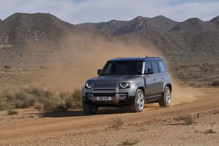 2025 Landrover Defender, not as powerful as Mercedes-Benz G63