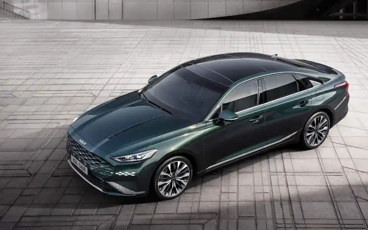 2025 Kia K8 Specifications and Prices