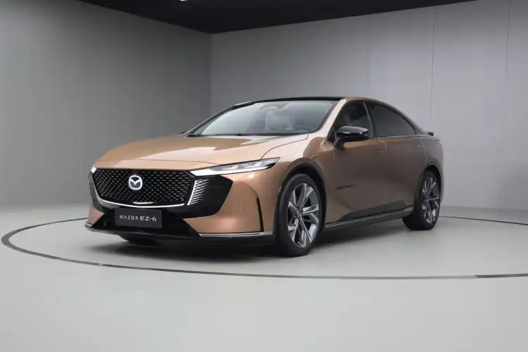 أسعار ومواصفات مازدا EZ-6 2025 الجديدة