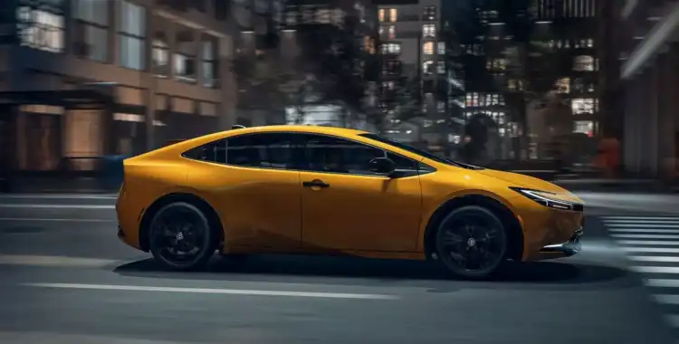 تويوتا بريوس 2025: إطلاق طراز "نايتشيد" مع زيادة الأسعار.