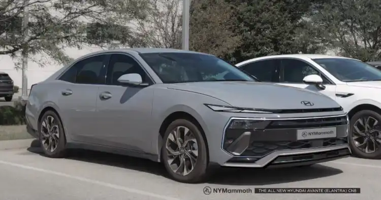 رندر هيونداي إلنترا CN8 لعام 2026: هل هذا الجيل الأخير من إلنترا التي تعمل بالوقود؟