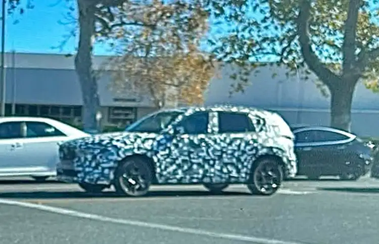 الكشف عن الجيل القادم من سيارة مازدا CX-5 2026 لأول مرة، وستتضمن الجيل الجديد من مازدا CX-5 نظام الدفع الهجين الداخلي