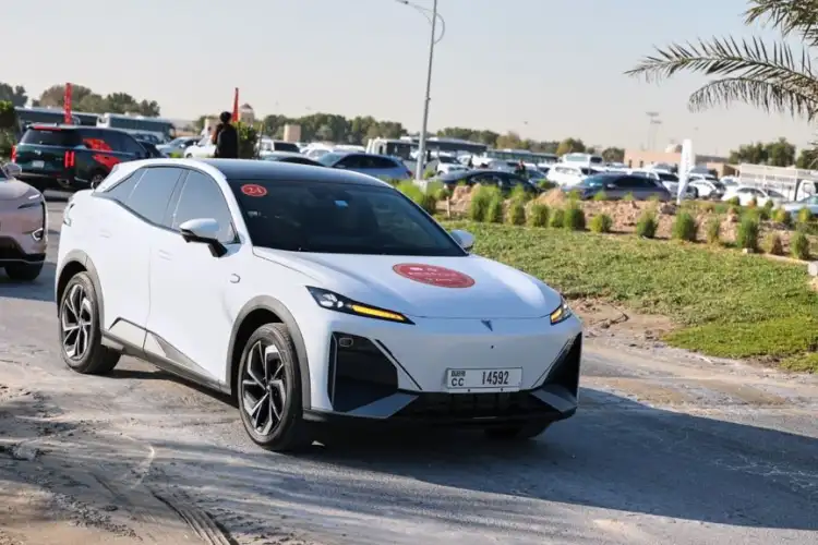 شركة شانجان للسيارات تنضم إلى العرض الكبير للسيارات الكهربائية الصينية لإحياء الذكرى الأربعين للعلاقات الدبلوماسية بين الصين والإمارات العربية المتحدة