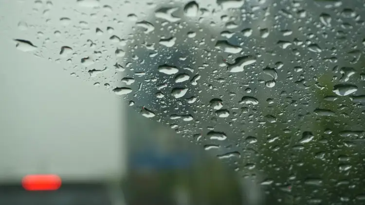 Your 2025 Guide to Car Window Tint Prices in the Middle East