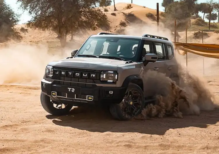 القيادة في الصحراء: نصائح لرحلة آمنة وممتعة