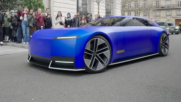 جاكوار تعيد تعريف الفخامة الكهربائية بسيارة GT المستقبلية