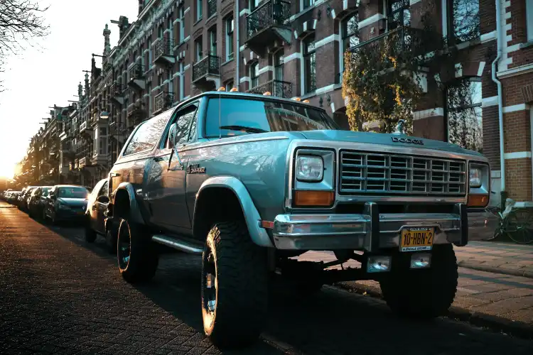 The Best Big Car for UAE's Climate