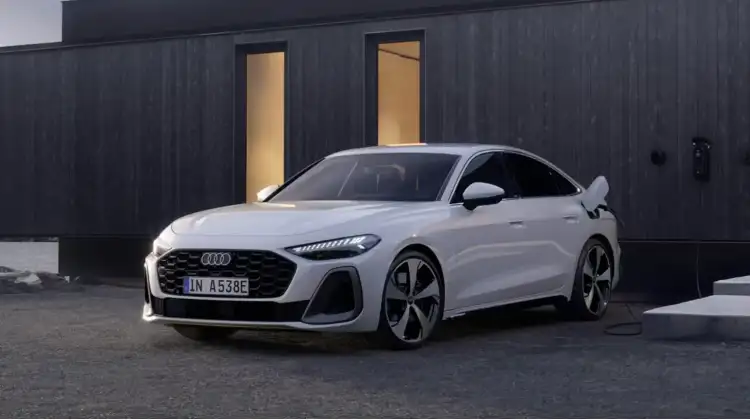 اودي تكشف عن A5 e-hybrid الجديدة بمدى كهربائي يتجاوز 100 كيلومتر