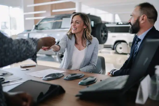 Best 2025 Car Loan Rates in UAE