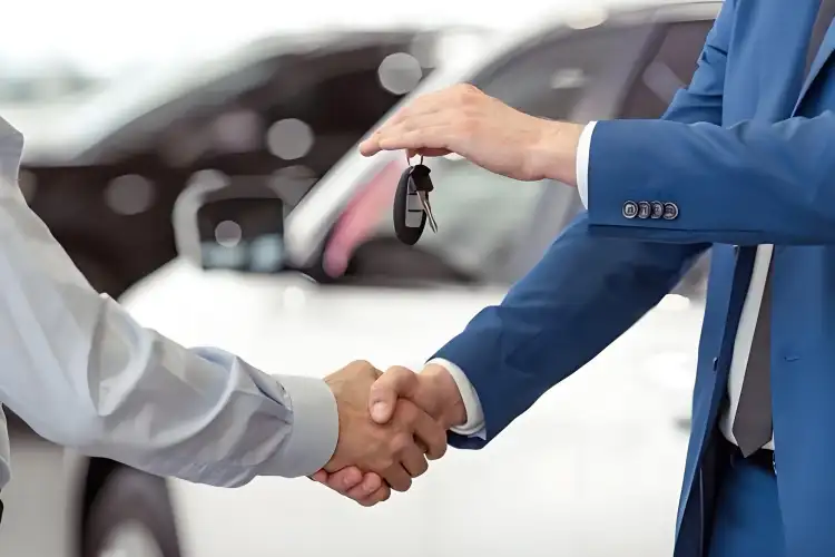 2025 UAE Car Buying Guide for Saudis