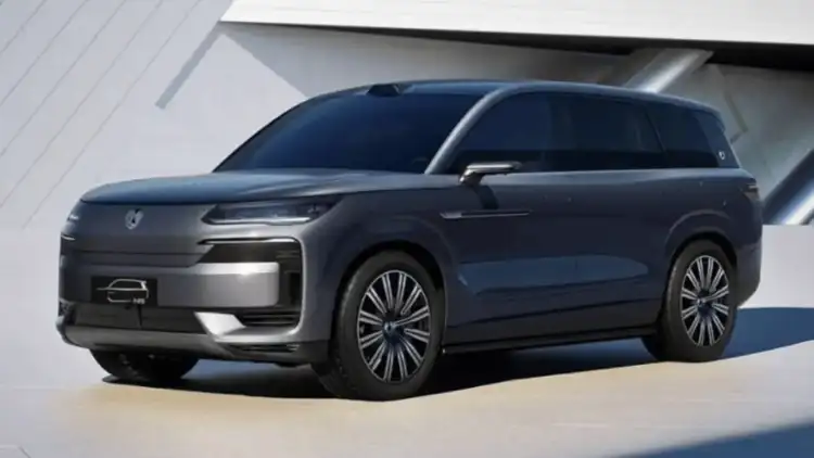 بي واي دي دينزا N9: السيارة الهجينة الفاخرة تقترب من أسواق الإمارات