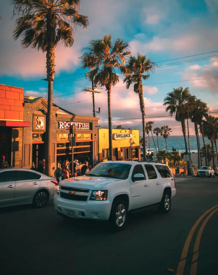 Best 8-Seater Cars in UAE 2025