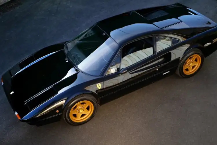 Best 2025 Town Cars for UAE