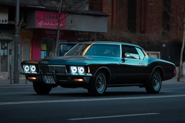 Is it wise to buy an American car in the UAE?