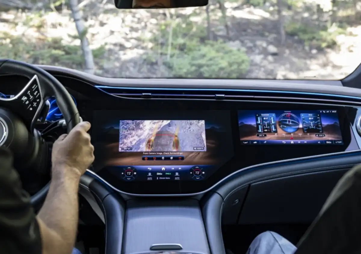 Passenger Screen Revolutionizing In Car Experience