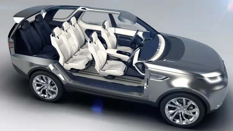 Top 7-Seater Luxury Cars in UAE for 2025