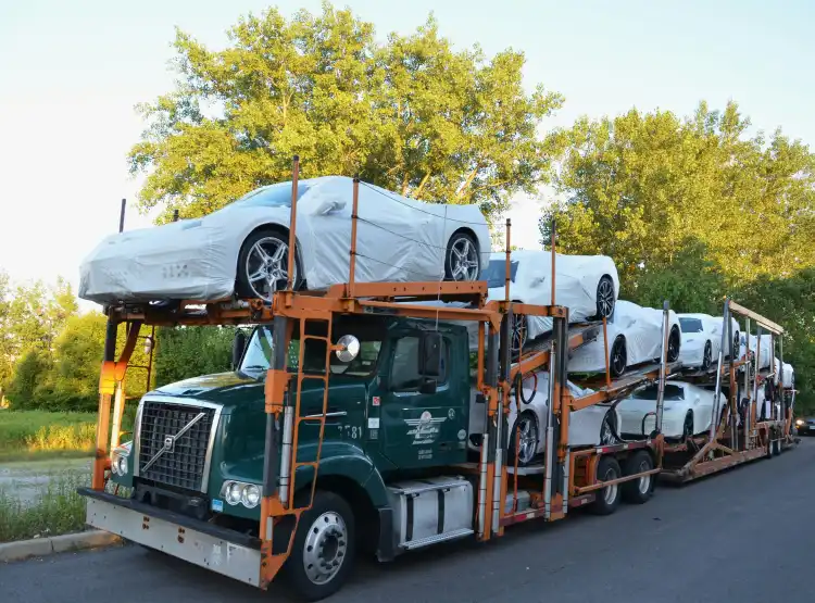 Car Shipping Jeddah to Riyadh: 2025 Guide