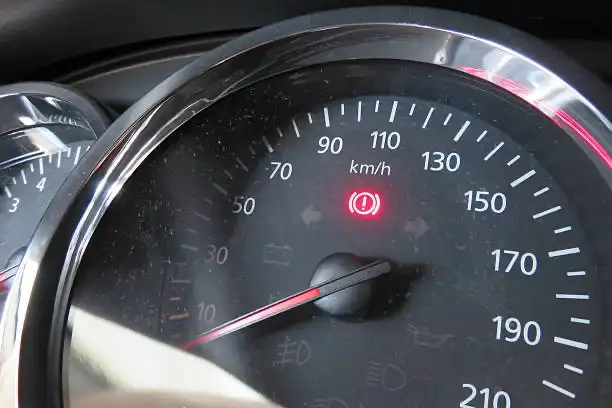 Circle with Exclamation Mark Inside Car Meaning:  Know Dashboard Alert