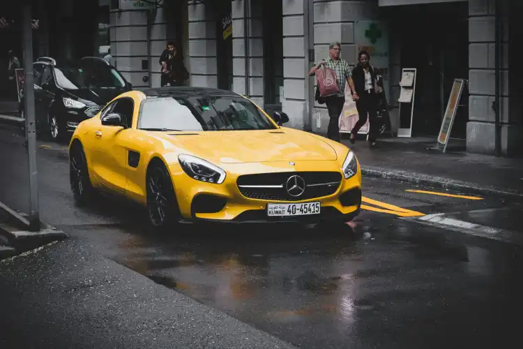 ما هي أفضل سيارة في العالم 2025؟ دليل شامل للمقارنة