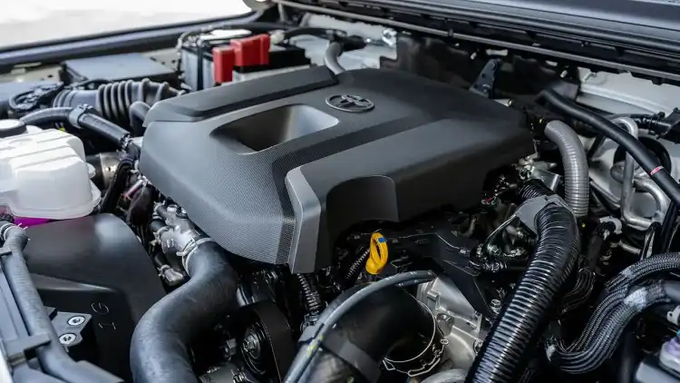 2025 Prado 6-Cylinder Engine Oil Guide