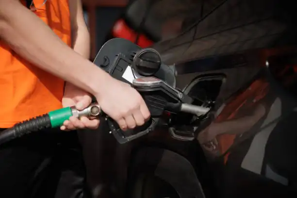 سعة خزان تويوتا راش 2025:دليل ذكي لتحقيق أقصى استفادة من الوقود