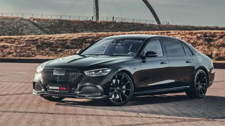 Maybach S680 vs Maextro S800: Clash of Luxury and Technology