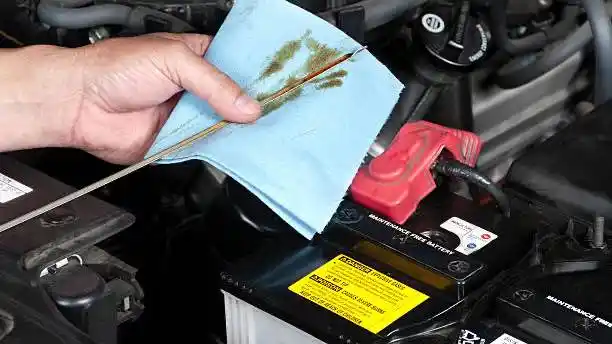 2025 Toyota Hiace Oil Check Guide:Master Maintenance in 7 Minutes