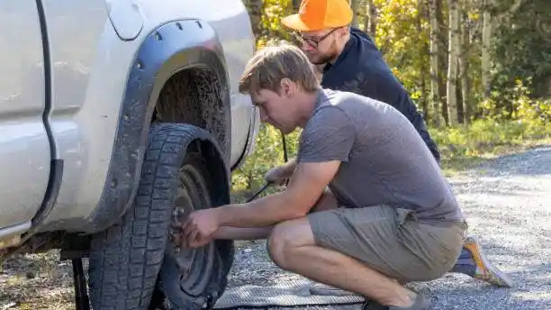 2025 Toyota Hiace Van Tyre Pressure PSI:Your Essential Safety Guide