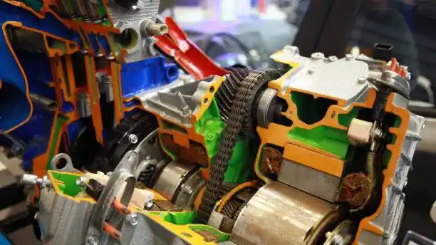 كورولا هايبرد استهلاك الوقود في الإمارات:دليل شامل للاقتصاد في الوقود