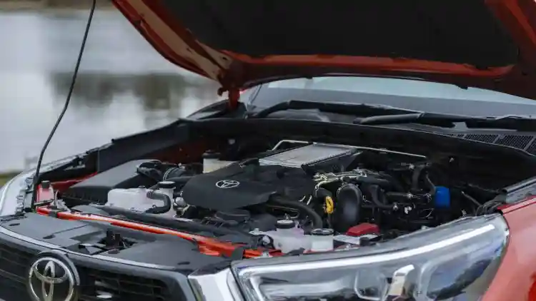 سعة محرك تويوتا هيلوكس 2025:دليل شامل لاختيار الأفضل