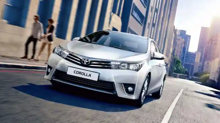 Corolla XLi vs GLi 2025:Smart Sedan Buying Guide