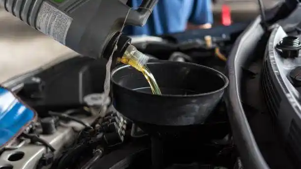 كم علبة زيت تويوتا راش تحتاجها في 2025؟ دليل شامل للعناية المثالية