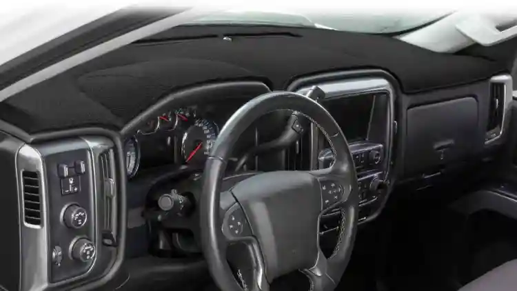 غطاء تابلوه تويوتا كورولا 2025:اختيارك الأمثل للحماية والأناقة