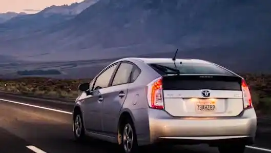 معنى لاند كروزر:دليل شامل لفهم أسطورة السيارات حتى 2025